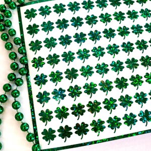 St. Patrick&#39;s Day Lucky Clover Stickers, set of 104 dark green four-leaf clovers, sparkly decals for teachers, journals, cards and calendars