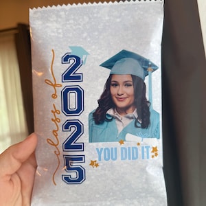 Custom Graduation Chip Bags: Personalized Party Favors