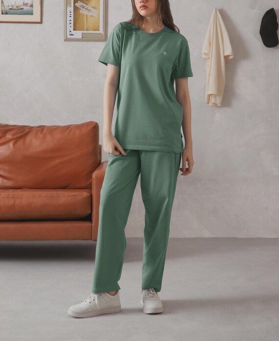 Women's Summer Tracksuit Set-Lightweight Cotton Co-Ord-Sporty 2-Piece Outfit for Lounge and Workout-Soft Cotton