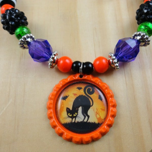 Halloween Cat Bottlecap Small Necklace.  purple, black and striped bubblegum beads for Older Children