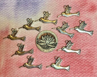 10 Antique Silver Humming Bird Charm, Shiny