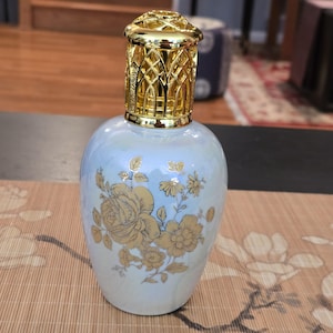Lámpara de fragancia catalítica floral iridiscente, difusor de aroma de porcelana rosa dorada, quemador de aceite de aromaterapia de estilo victoriano, elemento decorativo.