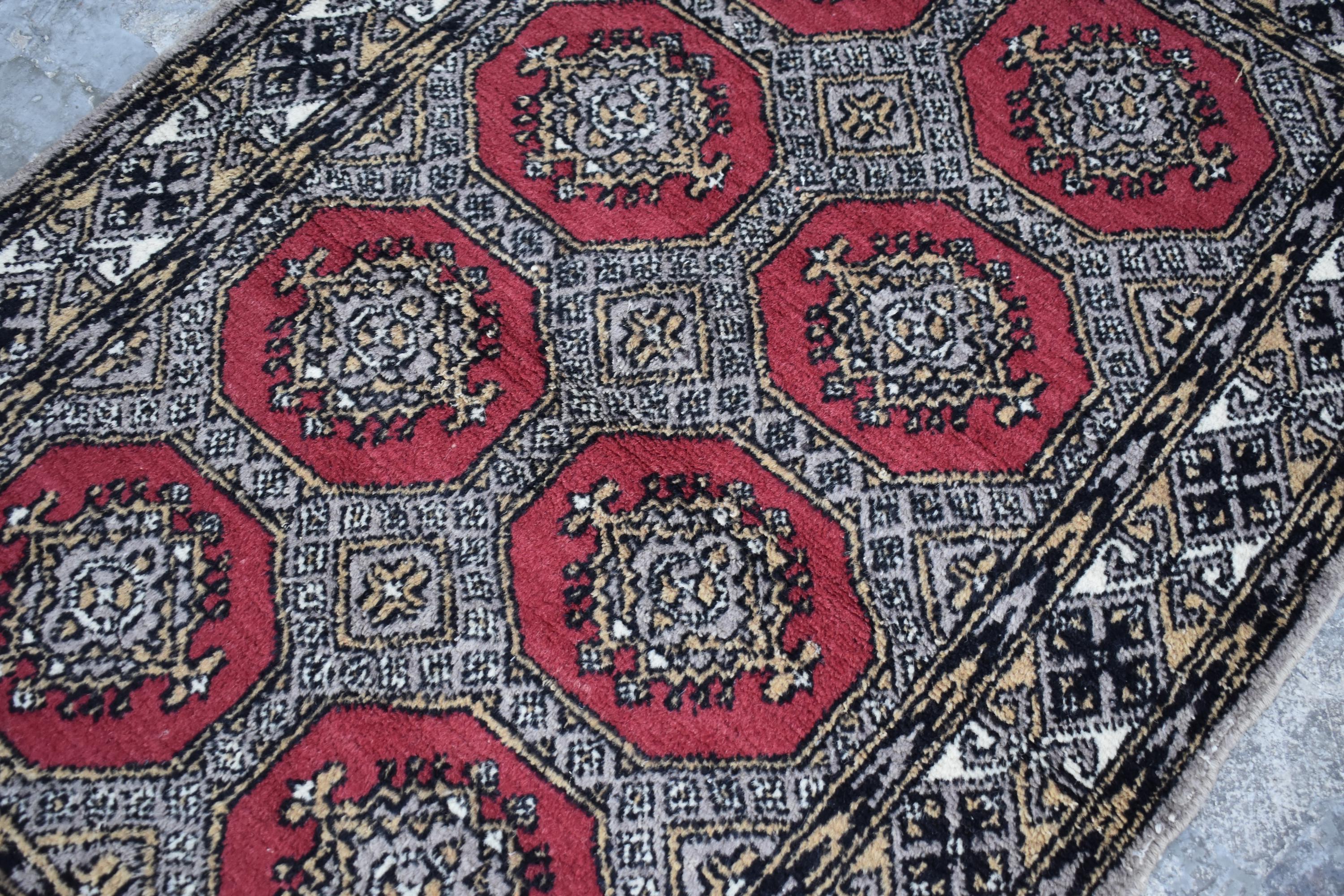 ハンドメイドウールヴィンテージラグ：2'7 x 3'11 レッドグレー