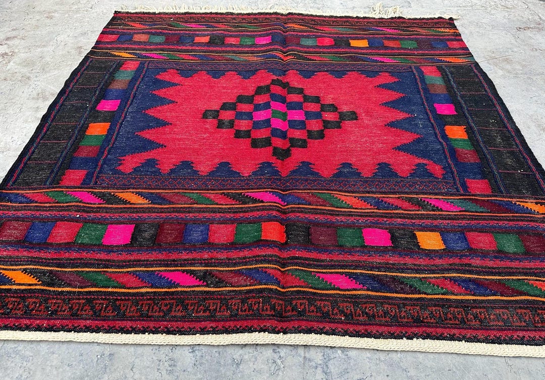 4 x 4フィートのアフガンヴィンテージキリムラグ：レッドマルチカラー