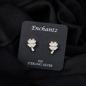 Women&#39;s Tiny Clover Silver Earrings, Sterling Silver Stud Earrings for Girls, Shamrock Silver Stud, St Patrick Gift for Her, Clover Earring
