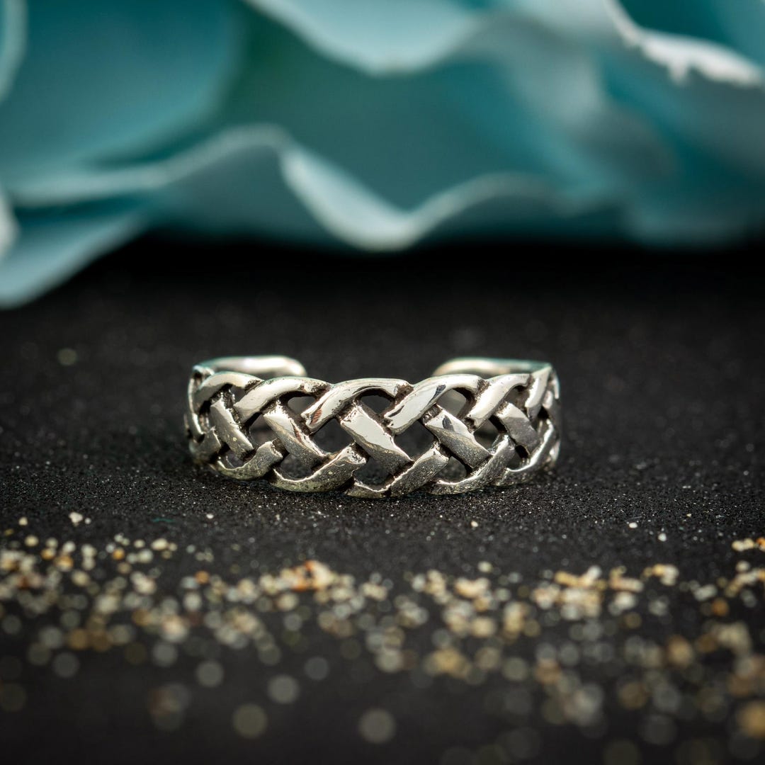 Sterling Silver Celtic Knot Toe Ring for Women, Adjustable Braided Toe ...