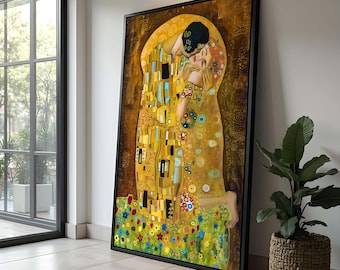 Gustav Klimt's The Kiss Canvas Print: Golden Romantic Art Nouveau Decor