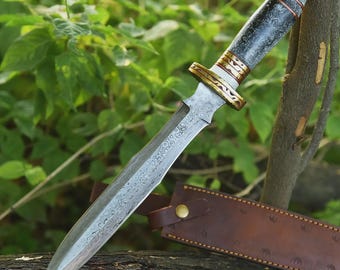 Damascus Hunting Knife – Custom Engraved, Gift for Him