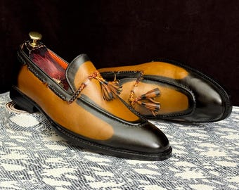 Handgemaakte bruine loafers met ronde neus en kwastjes rundleer instappers voor heren | Goodyear welted mocassins