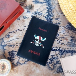 One Piece Schwarze Reisepasshülle - Rothaar-Piratenbande / Piratas del pelo rojo