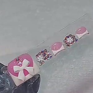 Pretty Pink Bling French Tip with Bow Press on Toe Nails, with Rhinestones and Flowers, Sturdy False Fake Press on Toe Nails, Reusable