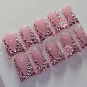Medium Duck Rose Gold Floral Bling with Rhinestones Press on Nails, Sturdy, False Fake Press on Nails, Reusable