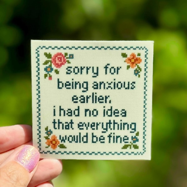 Sticker Funny Anxiety – vinylsticker in kruissteekstijl met bloemenrand