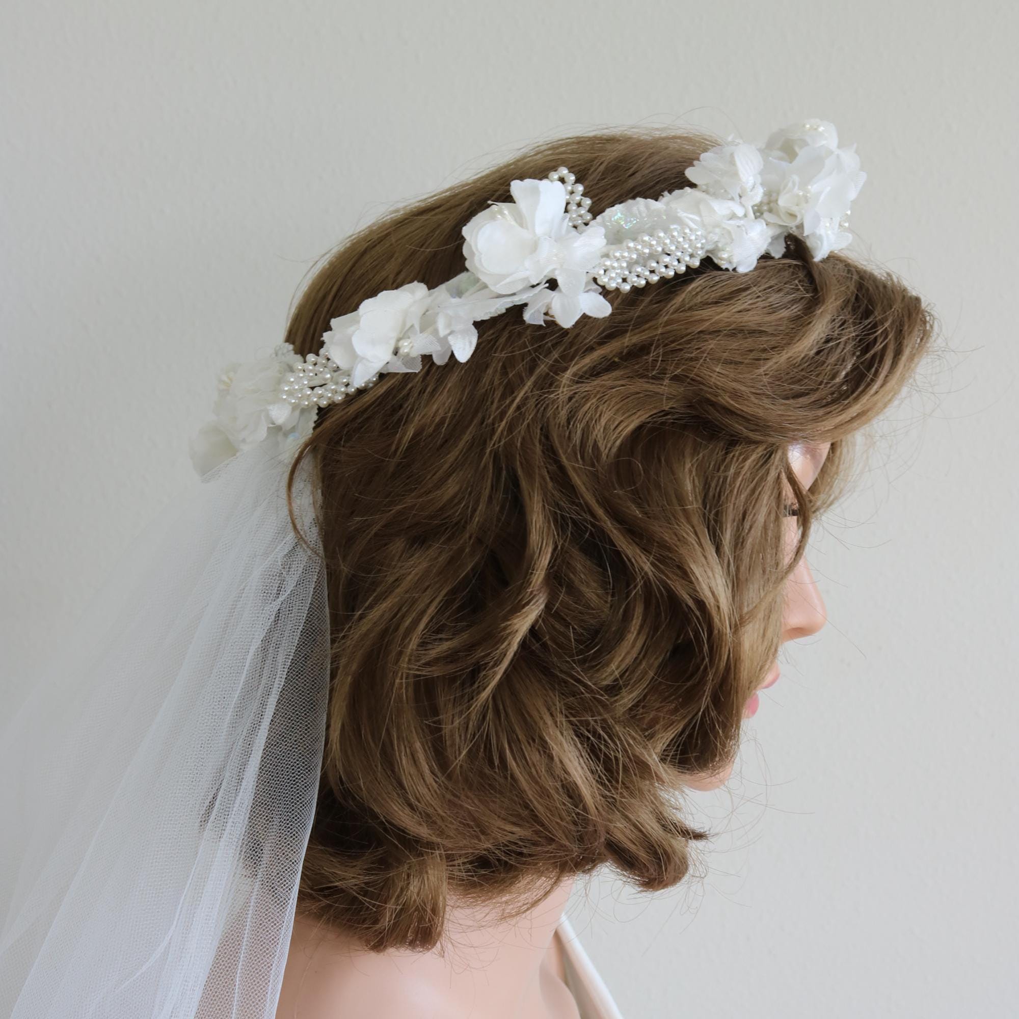 Floral Crown Wedding Veil Vintage 1980s Flower Round Crown Pearls