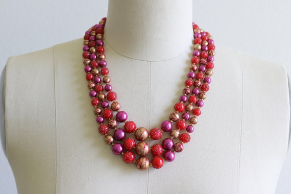 Hot Pink Red and Gold Multi Strand Necklace Vinta… - image 1