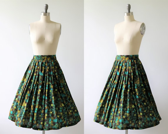 1950s Full Cotton Fruit Print Skirt