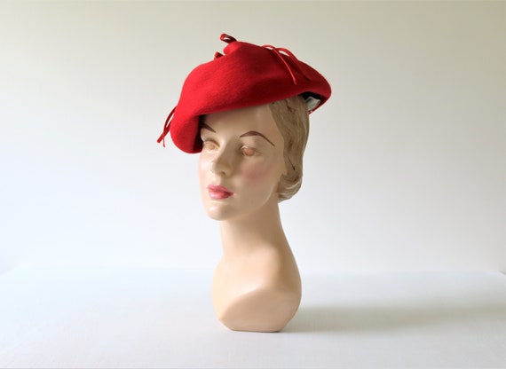1950s Red Hat Beret Toque