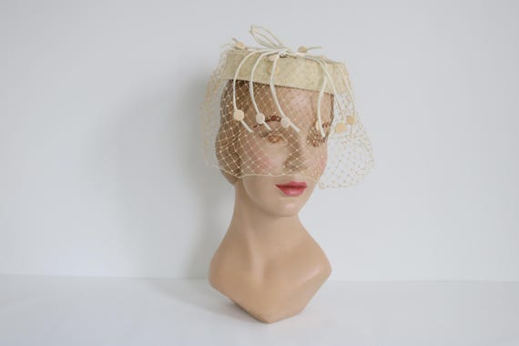 Vintage Cream Fascinator Hat with Vintage 1950s Ivory Cream Straw Pillbox Hat Netted Veil  main image 2