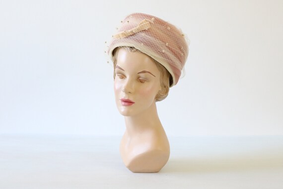 Pillbox Toque Fascinator Hat 1960s