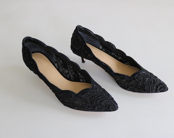 Schwarze Spitze Kitten Heels Spitzenstoff Gr. 36