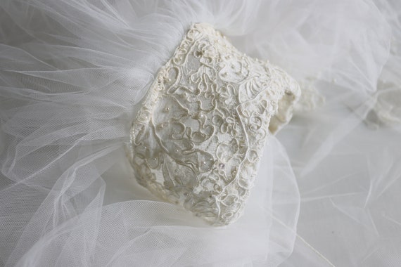 Vintage Wedding Veil Headpiece Blusher Lace 1960s… - image 2