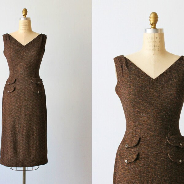 1960s Wool Jumper Dress Brown V Neckline / Burl Wood