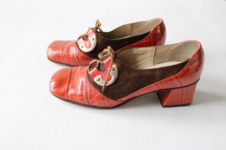 1960s mary jane shoes