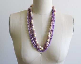 Purple Lavender Multi Strand Necklace Vintage 1950s Beautiful Clasp Closure