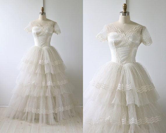 Vintage 1950s Wedding Dress Full Skirt
