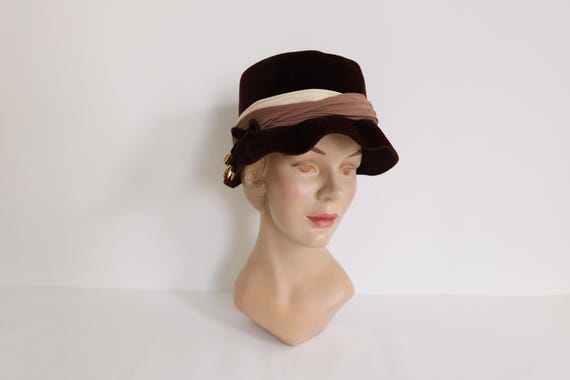 Vintage Brown Felt Bucket Cloche Hat 1960s Tea Party Hat - Etsy display picture 2