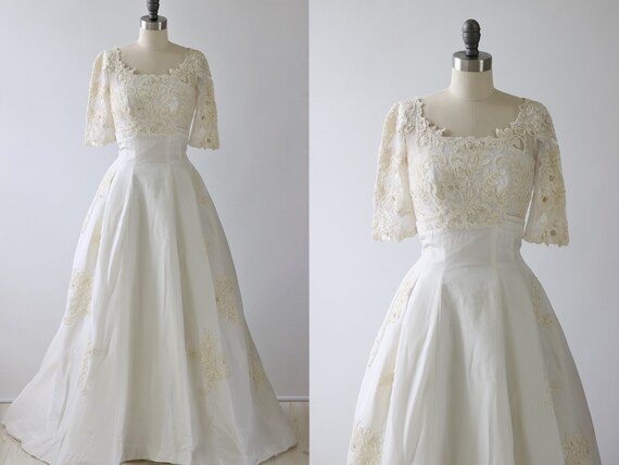 Vintage Wedding Dress 1960s Taffeta Full Skirt