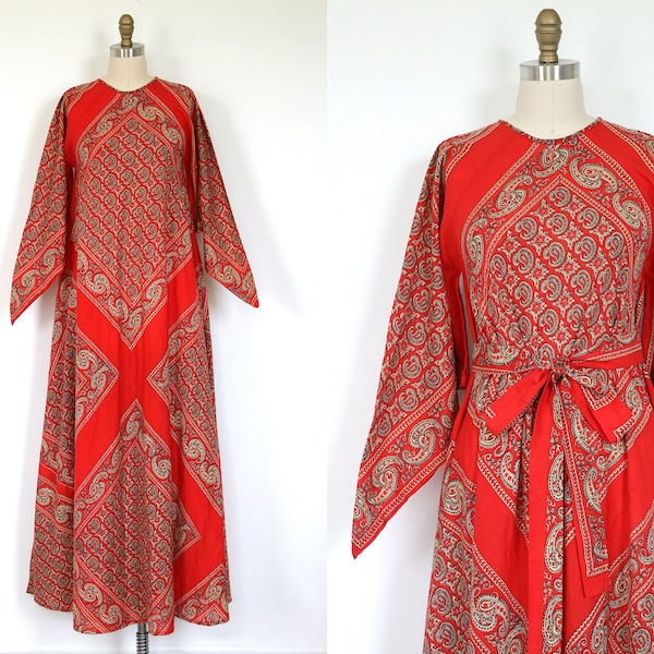 Caftan Kaftan Dress Lounging Robe Lingerie Red Cotton Vintage 1970s  Boho Hippie Mumu Maxi Dress Belted