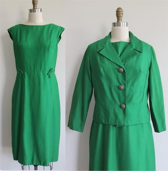 Vintage 1960s Mod Green Jacket and Sheath Dress Set Bridal Wedding Attire Vintage 1960s Mod Green Jacket and Sheath Dress Set Bridal Wedding Attire