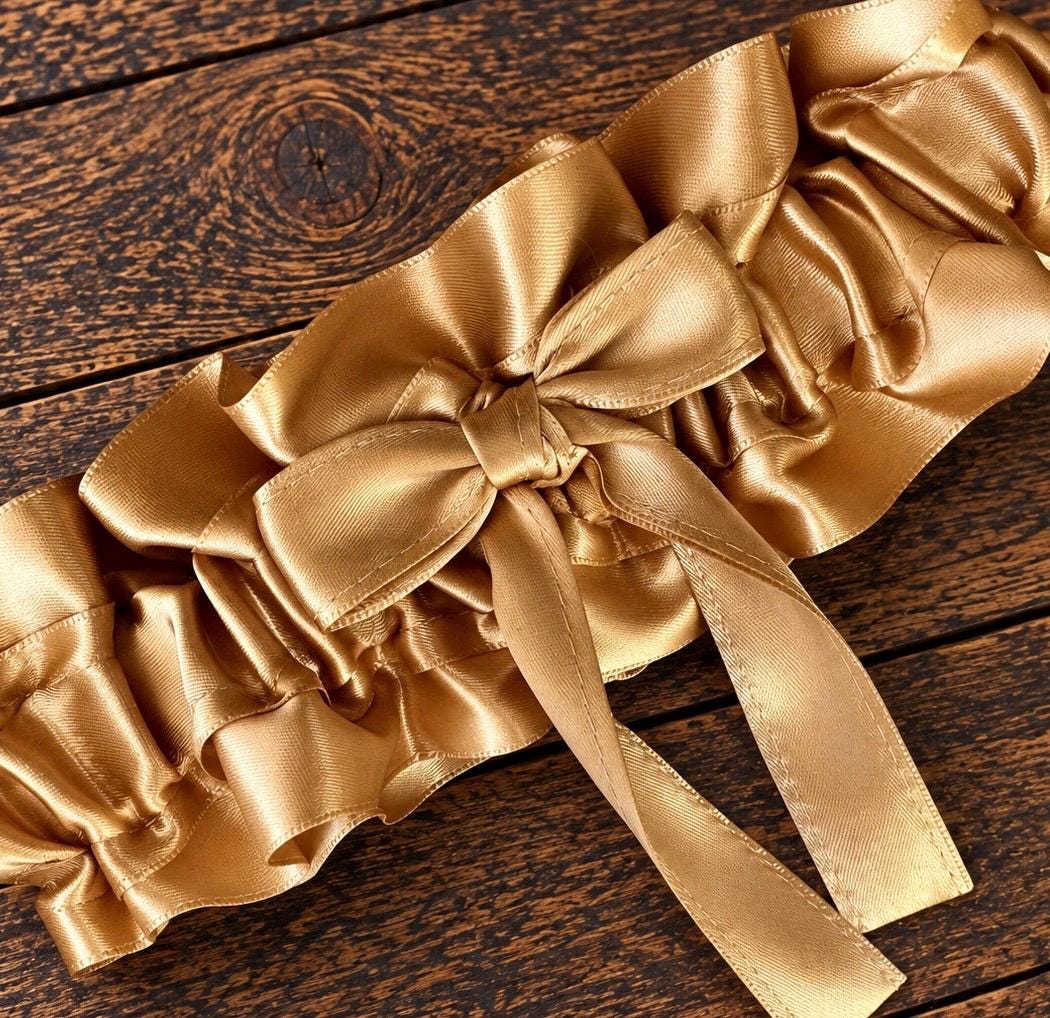 The Classic Chic Leg Garter..You Choose the Accent Colors..shown in ALL gold