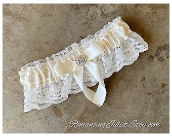 Lovely Vintage Style Lace Garter with Vibrant Rhinestone ..shown in ivory