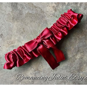 fancy garter belts Male Masturbation Techniques main image 0