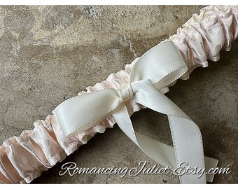 Jaquard Pebble Animal Print Bridal Garter with Ivory Accent