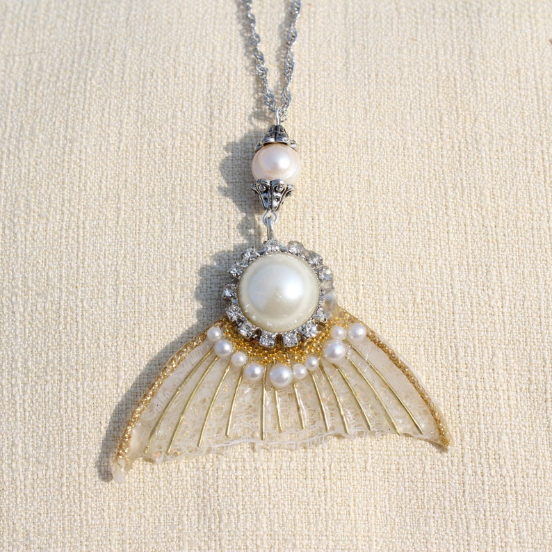 magical fantasy fairytale ocean maiden jewelry Large Vintage-Style Pearl and Lace Mermaid Tail Fluke Resin Charm Pendant Necklace