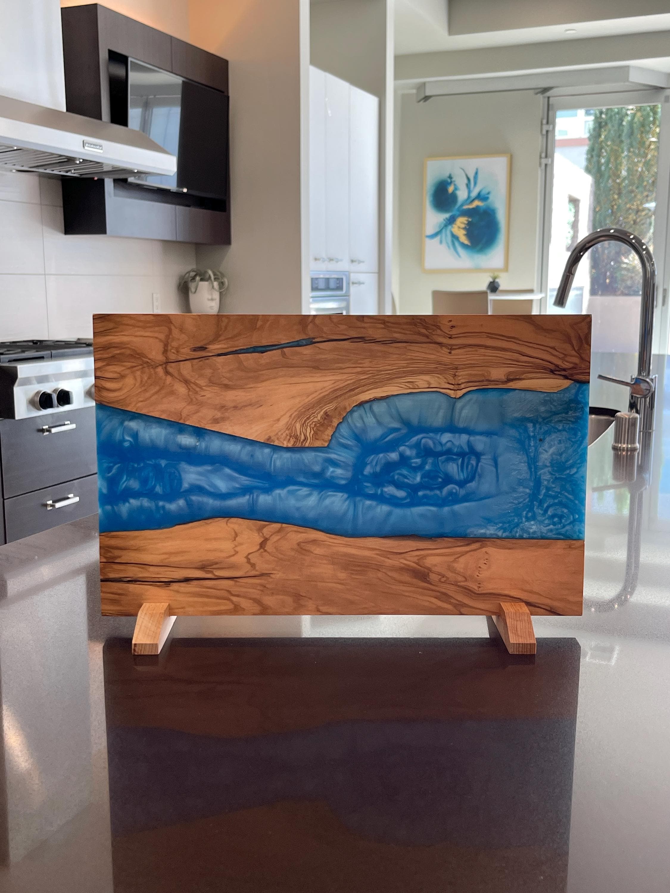 Blue Epoxy Resin Magnetic Knife Holder Block Made of Premium Olive Wood without Knives Decorative Kitchen Knife Block Resin River Design