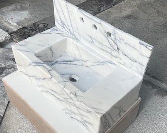 Pia de banheiro artesanal em mármore lilás: decoração de lavabo em pedra natural