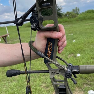 Personalized Bow Grip for Mathews Engage LIFT VXR V3X PHASE4