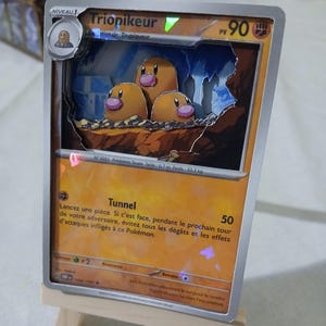 Pokemon: Triopikeur  carte Shadowbox