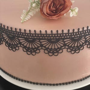 2 Sugar Lace Cake Border | Sugar Lace | Edible Lace | Cake Lace |