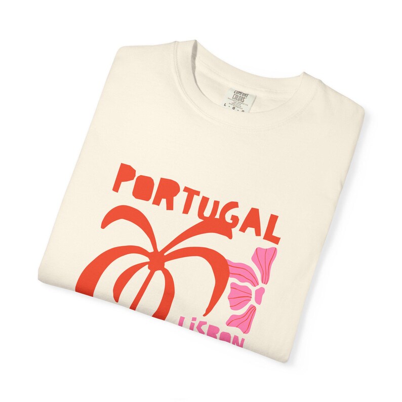 Chemise sardines du Portugal conserves de sardines de poisson TShirt petite-fille côtière tomate fille palmier océan style inspiré style côtier vintage image 4