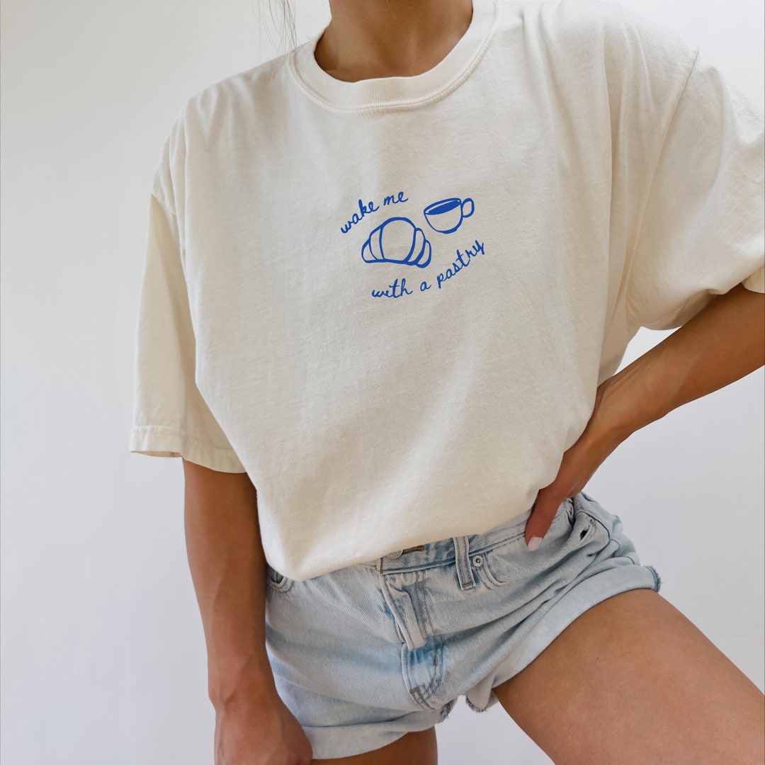 ★marie claire ★ Paris Croissant Short Sleeve T-Shirt MARIE CLAIRE PARIS CROISSANT SHORT SLEEVE T-SHIRT – unitplace2
