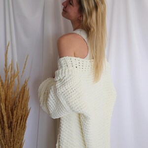 Cardigan in maglia grossa: micropoliestere avorio, maglione caldo fatto a mano immagine 5