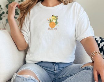 Funny Crochet Frog It Knitting Sweatshirt Cute Frog with Yarn & Knitting Needles  Fun Gift for Crocheters, Knitters, Yarn Lover Grandmas