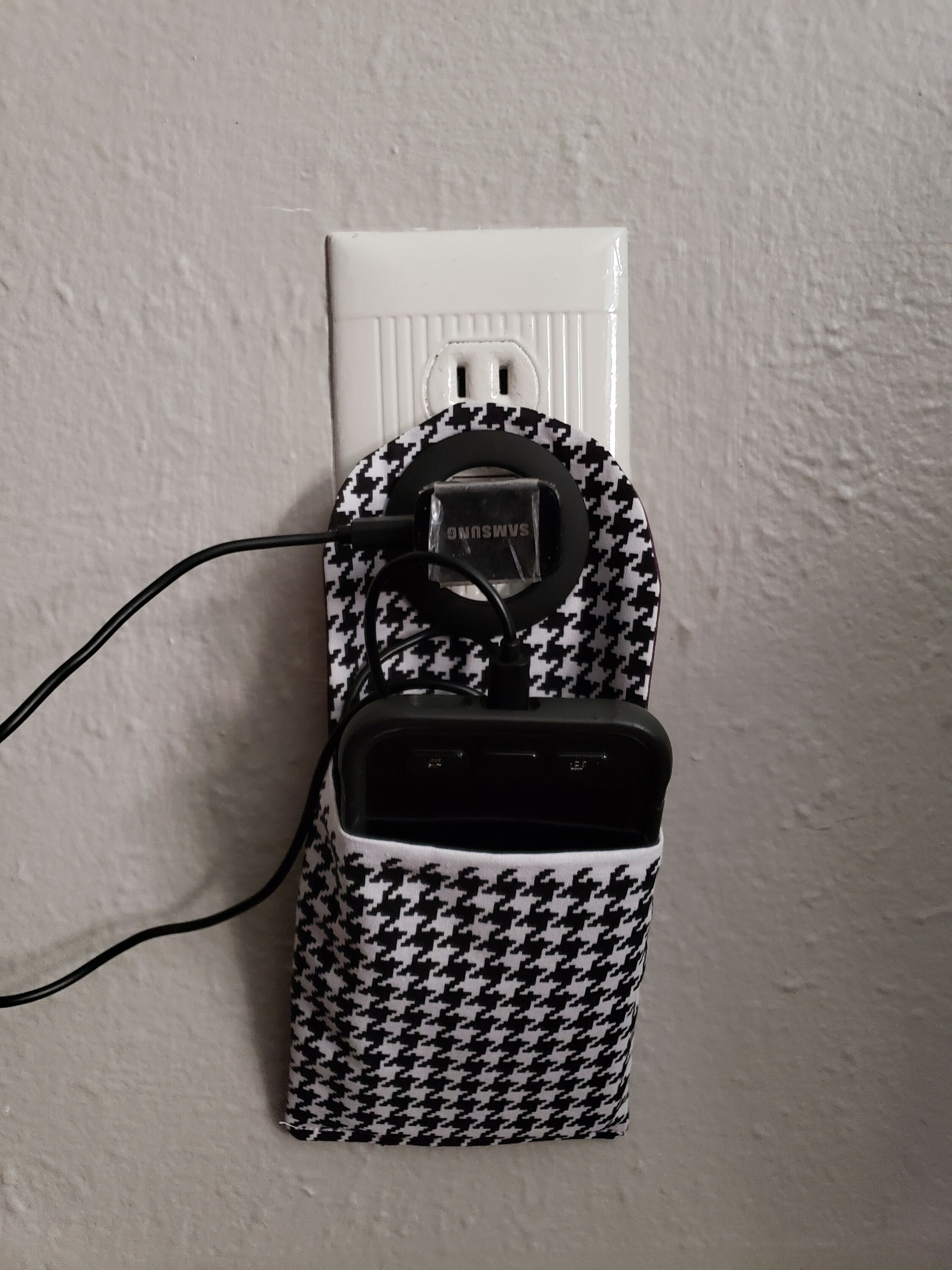 The Cell Phone Charging Pouch/station Etsy UK