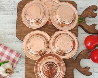 貴族によるヴィンテージの槌目銅皿。状態良好 - Etsy 日本