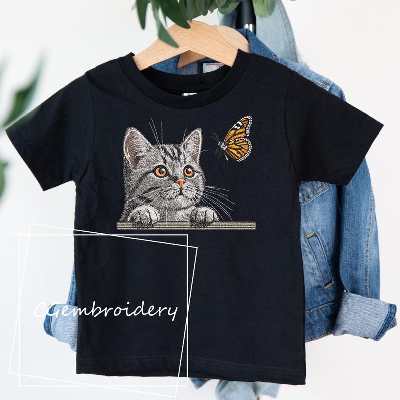 Cat Embroidery Design, Cat and Butterfly Embroidery, Cat Peeking Cat Lover Gift, Funny Cat Mom Machine Embroidery Pattern, Cute Cat Kitten